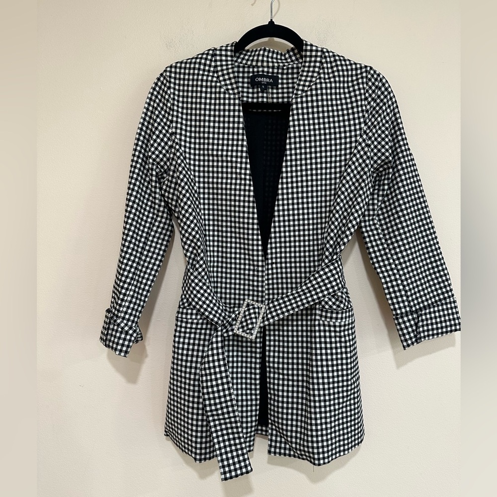 Ombra USA Checkered Black and White Women's Jacket. Size small